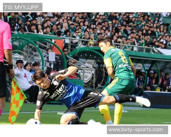 全北现代足球俱乐部提前五轮锁定K1联赛冠军历史首次十冠荣耀